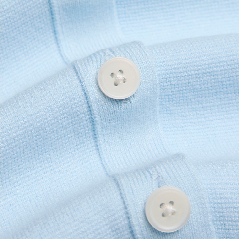 NEW with Tags Aritiza Golightly Sweater Cardigan Villa Blue NWT - Picture 2 of 3
